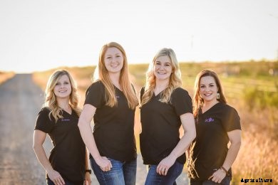 veterinarian Keelan Lewis